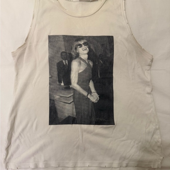 proof of concept Tops - Anna Wintour White Tank Top